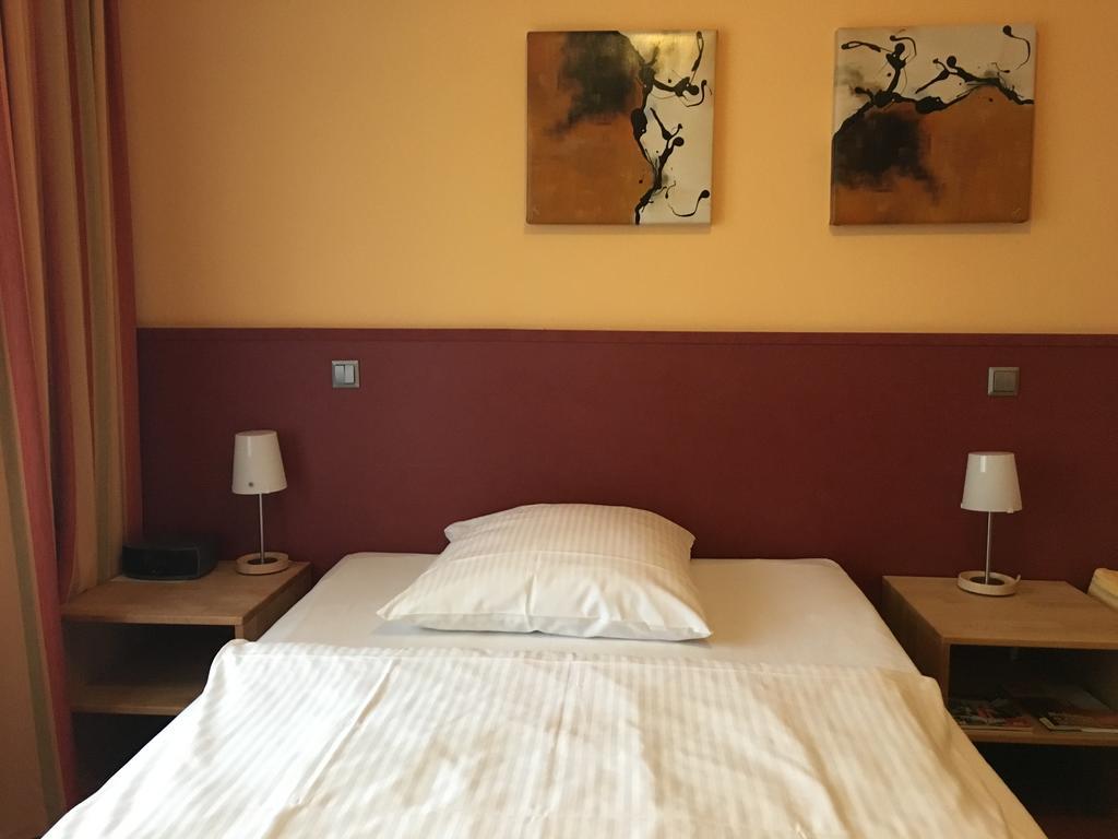 Essentis Ecohotel Berlin Zimmer foto